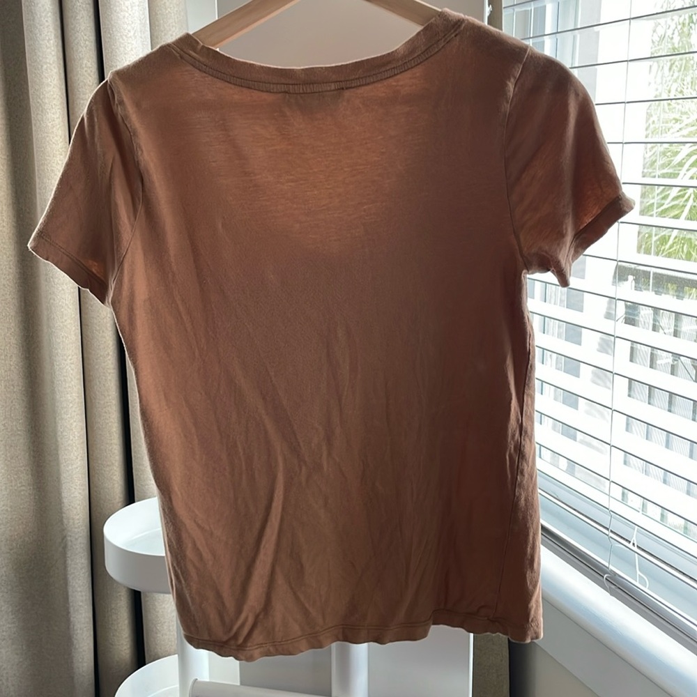 Forever 21 Short Sleeve Tee - Picture 3 of 3